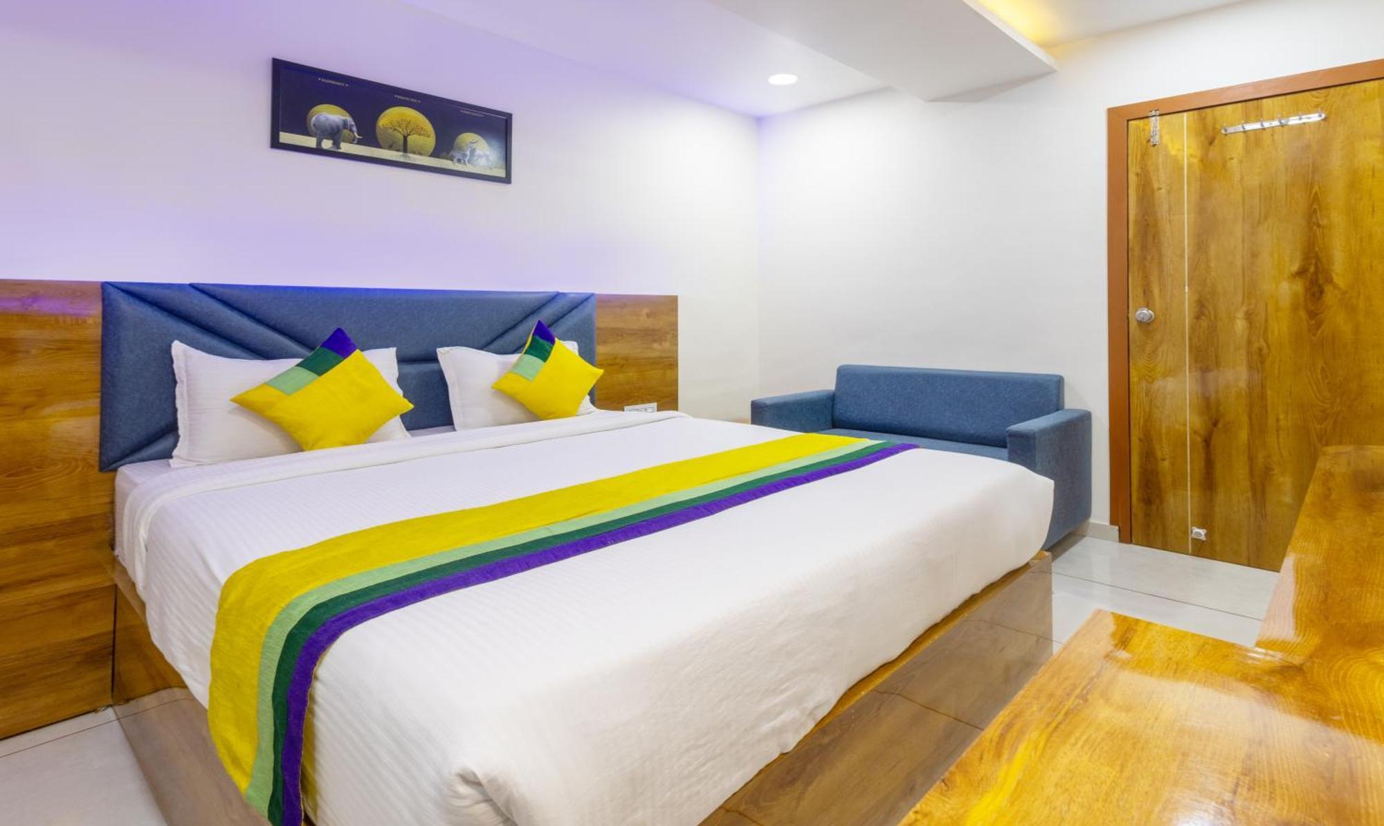 Itsy Hotels Signature, Nehru Nagar Amhedabad Dış mekan fotoğraf