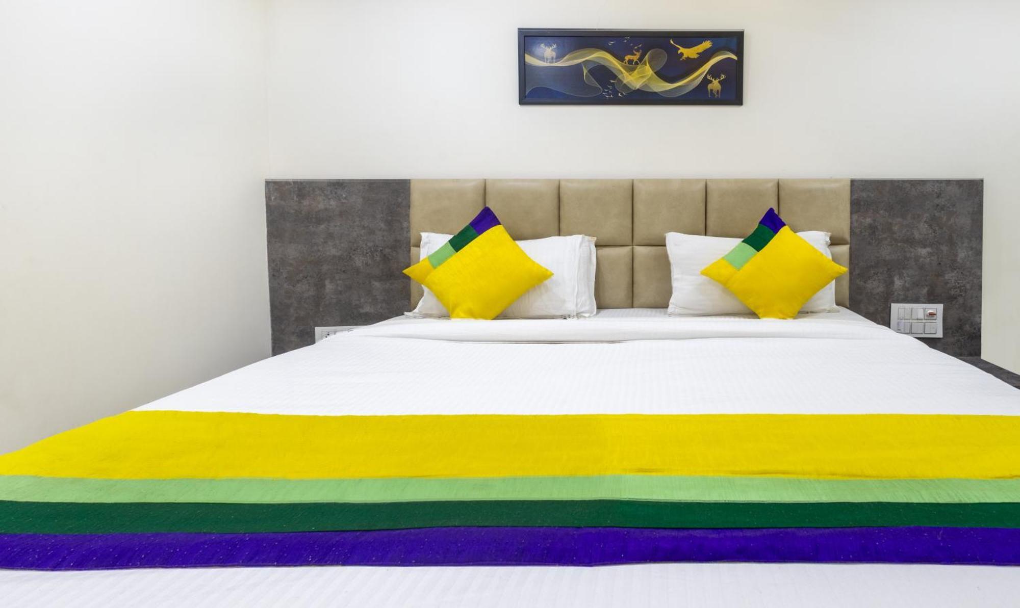 Itsy Hotels Signature, Nehru Nagar Amhedabad Dış mekan fotoğraf