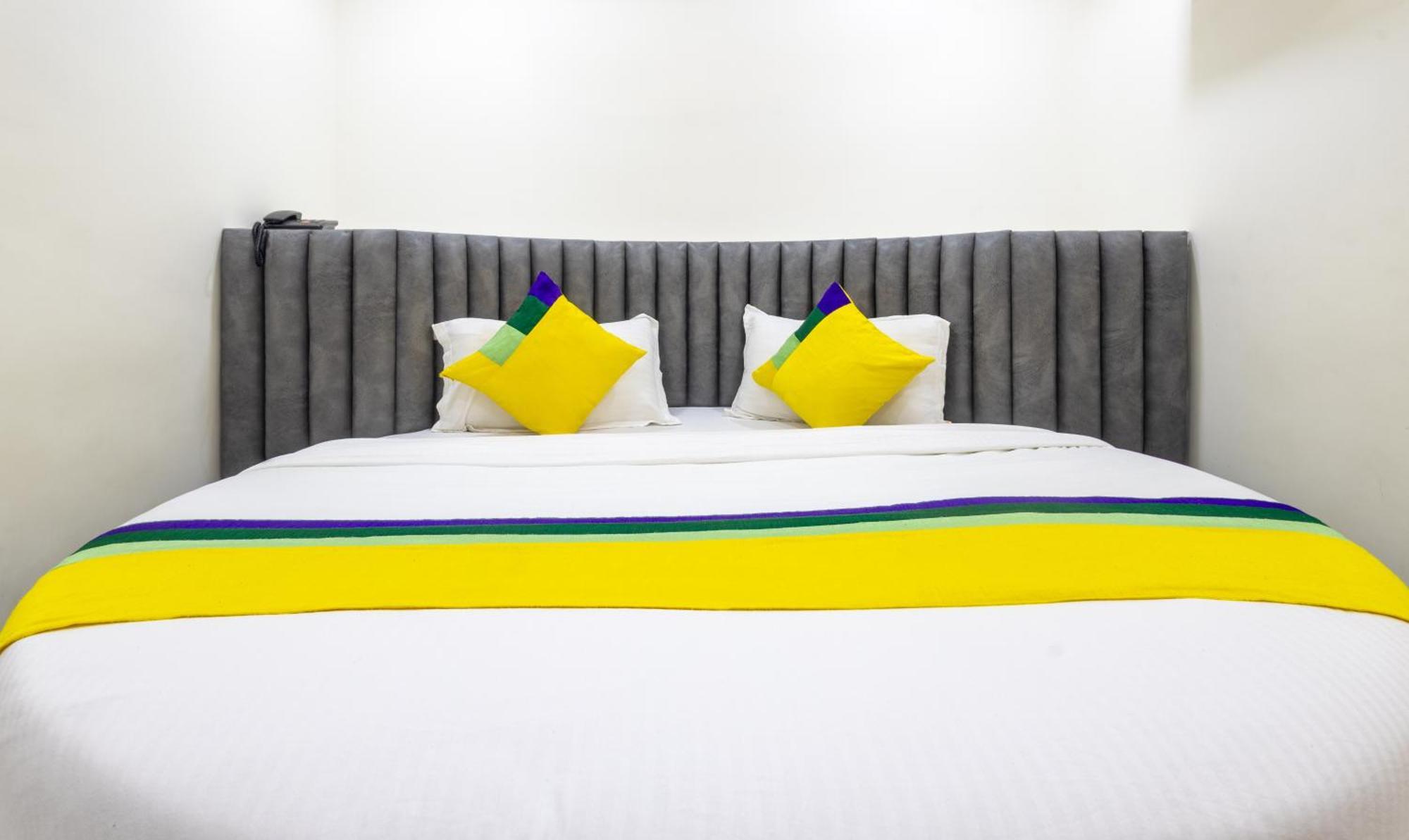 Itsy Hotels Signature, Nehru Nagar Amhedabad Dış mekan fotoğraf